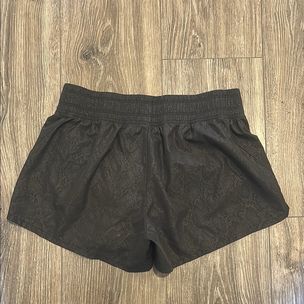 Gap Black Patterned Athletic Shorts - image 2